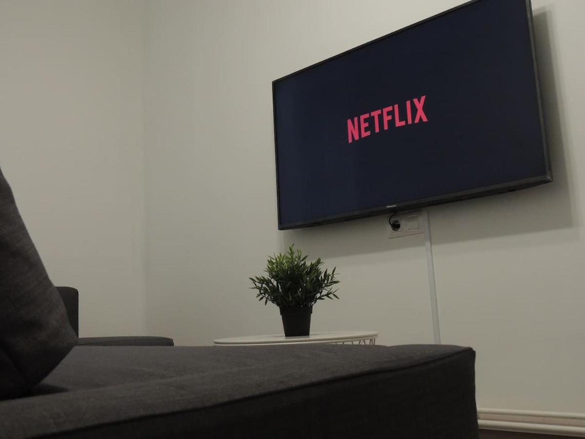 Precioso Piso En Oviedo, Parking, Wifi Y Netflix By Delabra Apartments エクステリア 写真